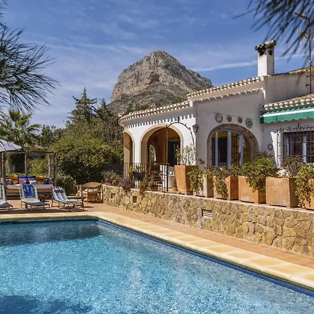 La Golondrina Villa *
